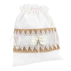 Elegante limosnera blanca para novia