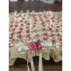 Pack de 140 alfileres con Canasta con rafia y asa