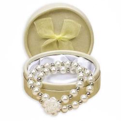PULSERA PERLAS CON ROSA EN CAJA