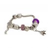 Pulsera pandora morada.