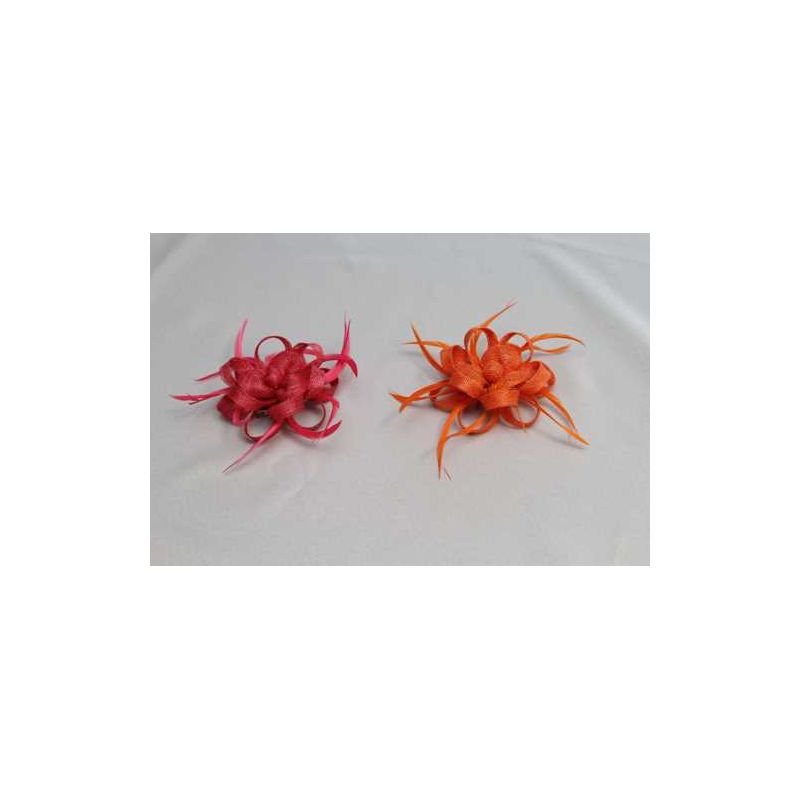 Tocado Flor Sinamay y Pluma Oca Biots tintadas en 2 colores
