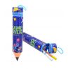 Estuche con forma de lápiz y dibujos de videojuego 