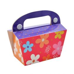 Cajita multicolor de flores con asa para entregar regalos.